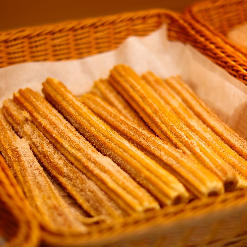 Cinnamon-sugar churros — Korner Market panadería